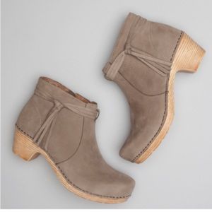 dansko maria taupe 38